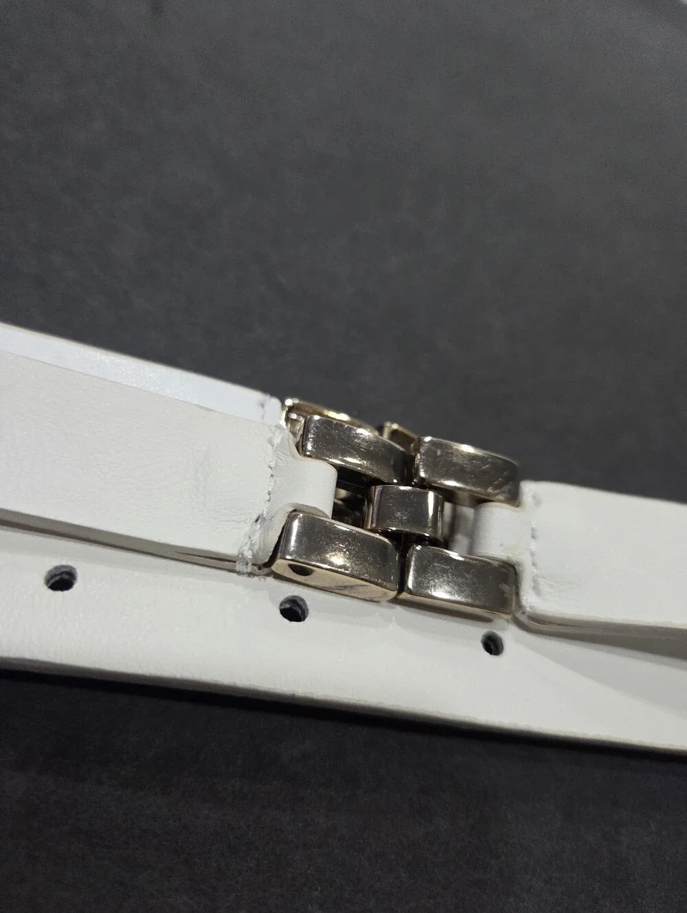 Martina Mori Women's White Metal-Linked Waist Belt One Size